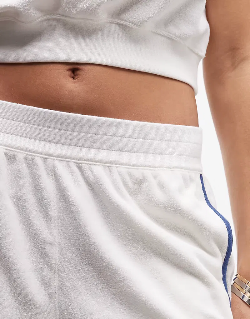 Шорты Nike Chill из французской махровой ткани кремового и, темно-синий — фото 4