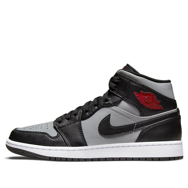

Кроссовки 1 средние Air Jordan, черный