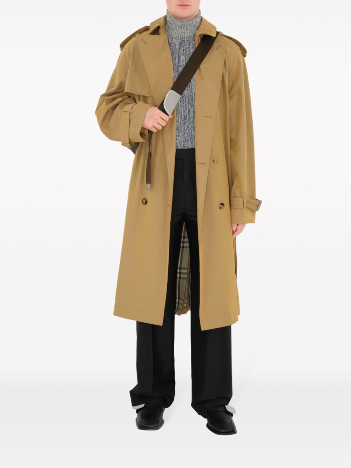 Тренч Burberry длинный габардиновый, нейтральный цвет — фото 2