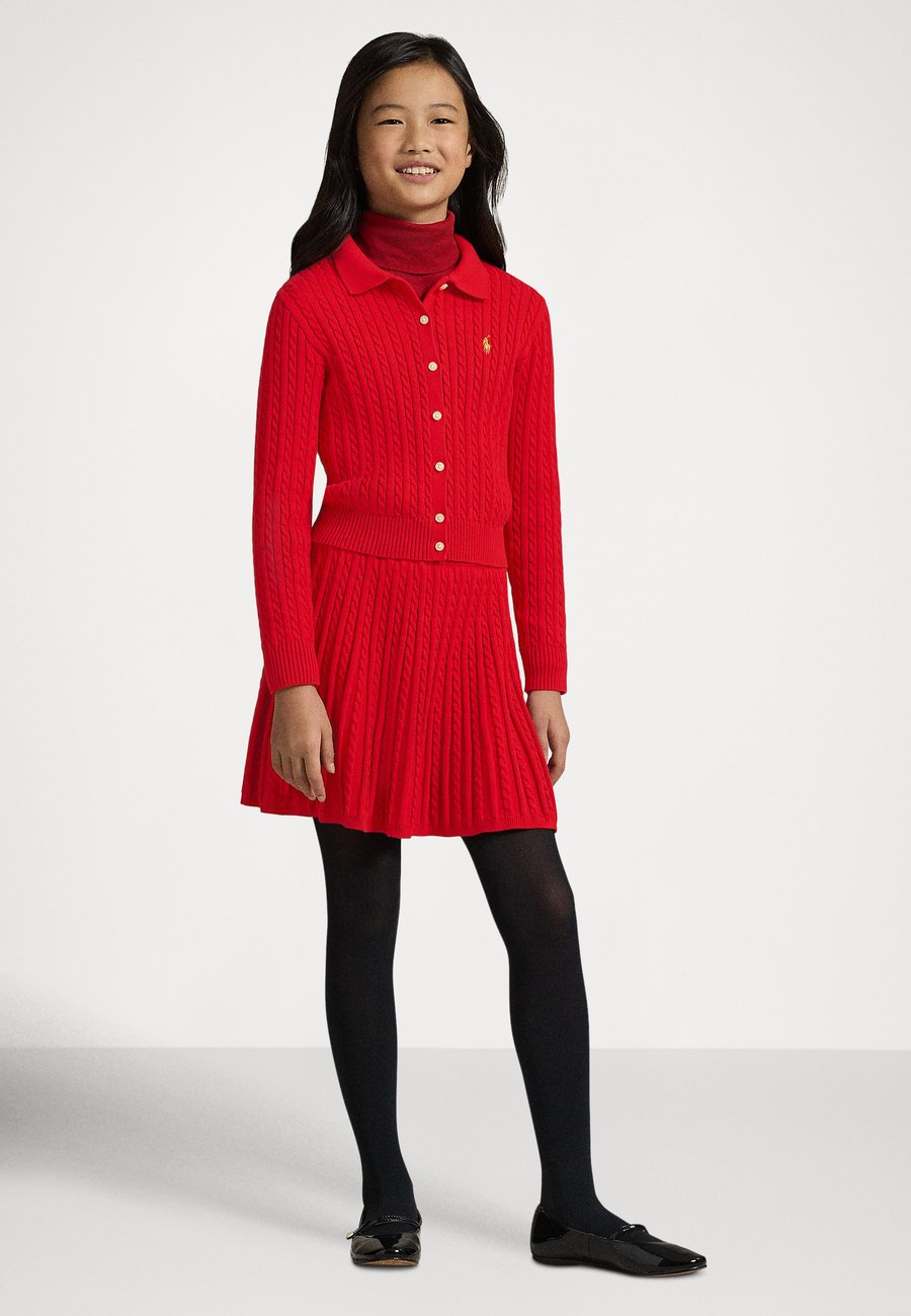 Кардиган Polo Ralph Lauren COTTON POLO CARDIGAN & SKIRT SET 7-14Y, Red/Gold/Red — фото 2