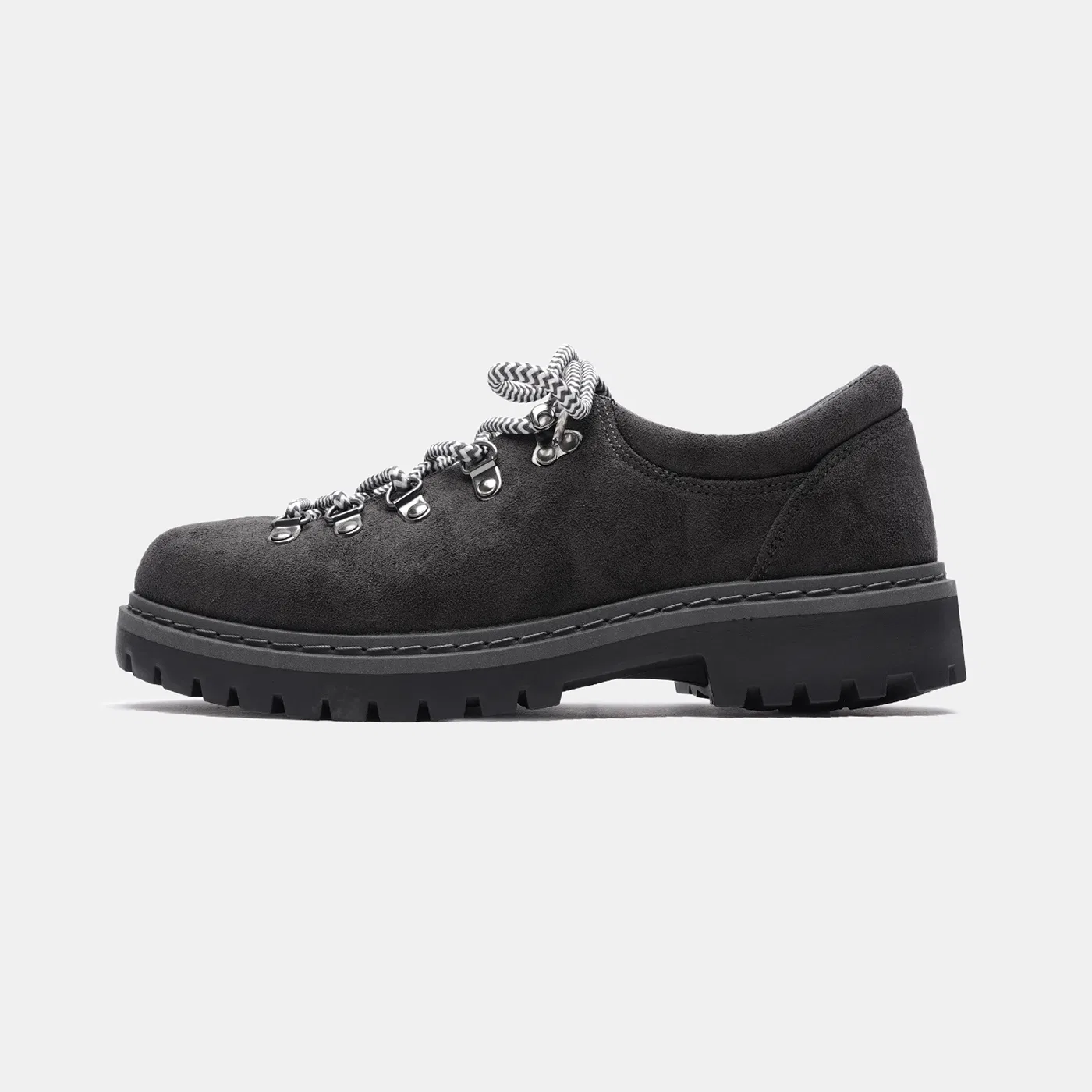 Мужские низкие кроссовки Trail Suede Trackers угольного цвета от Sixft — фото 2