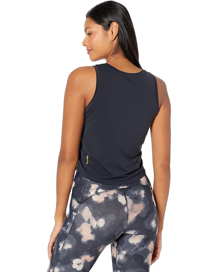 

Топ manduka Pro Tech Fitted Tank Top, черный
