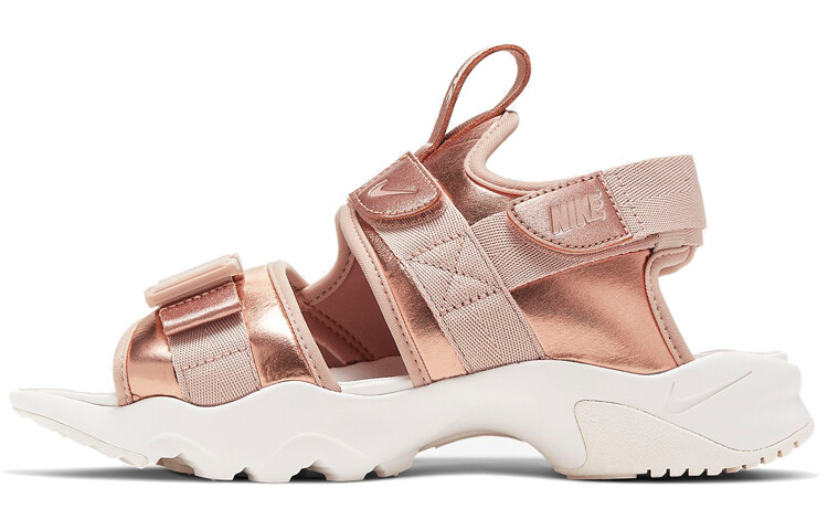 

Женские пляжные сандалии Nike Canyon