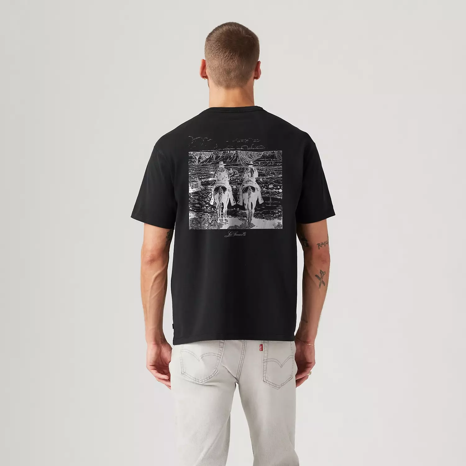 

Футболка с графическим принтом Vintage Fit Levi's, цвет Archival Sunset Ride - Black