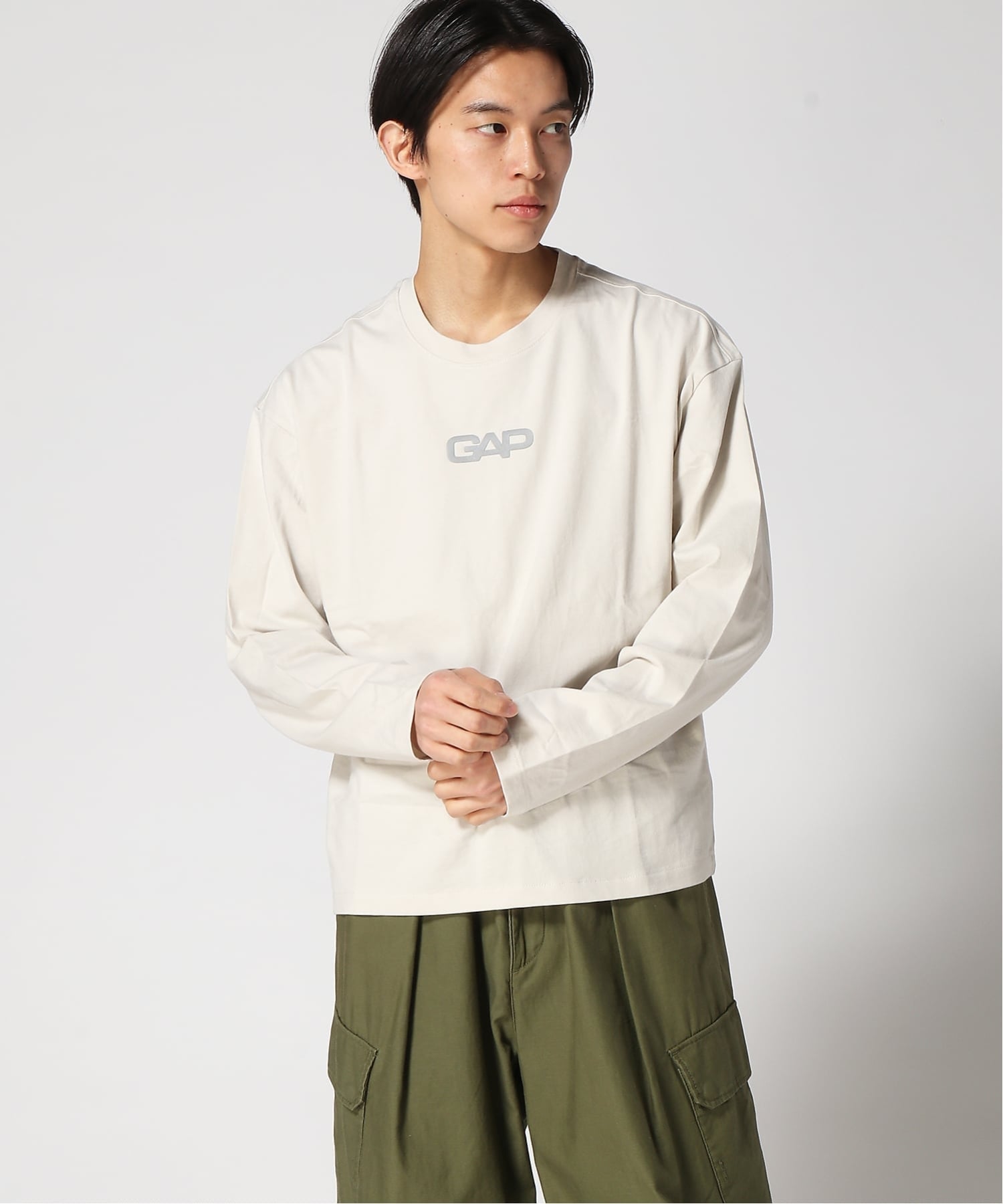(U) Укороченная футболка свободного кроя с логотипом GAP, REGULAR_GREY — фото 4