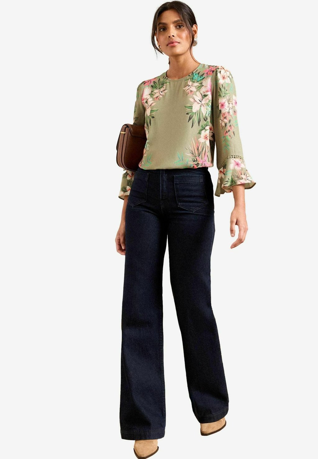 

Блуза REGULAR FIT DETAIL CREW NECK FLUTE SLEEVE Love & Roses, зеленый