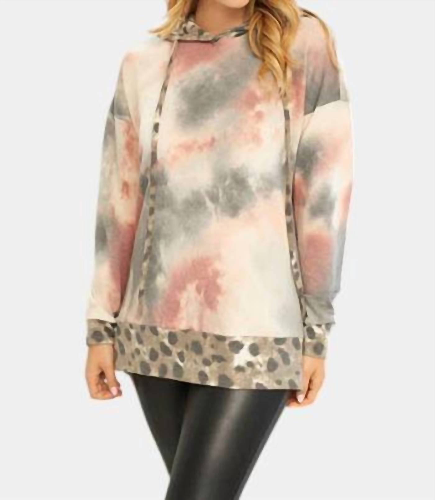 

Толстовка с капюшоном Tie Dye & Leopard в угольно-лиловом цвете White Birch