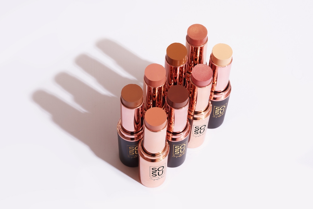 Кремовые румяна-карандаш Blush on the go Sosu Cosmetics, atspalvis 01 blush rose 7,2 гр — фото 2