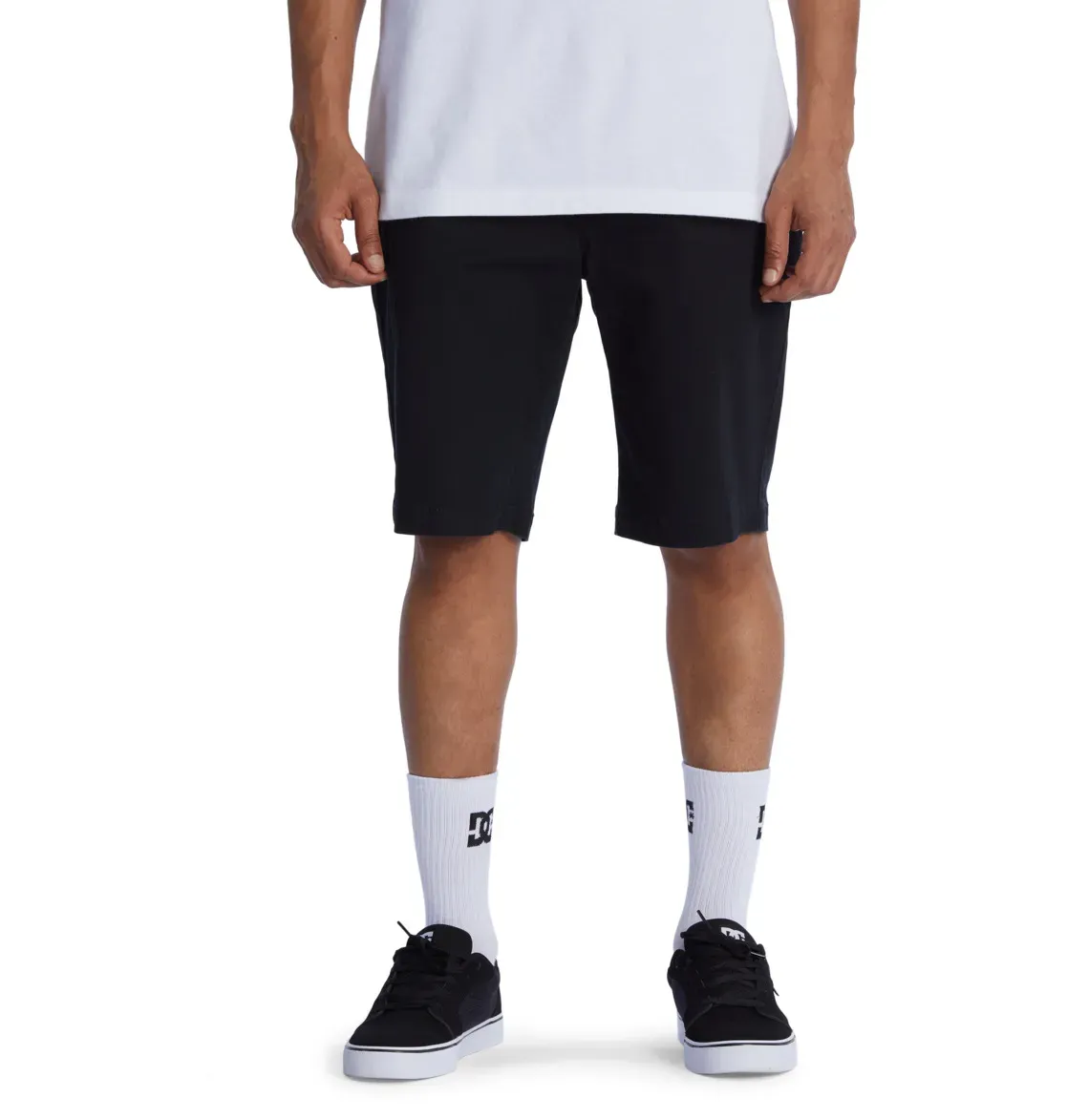 

Шорты-чиносы DC Shoes "Worker Relaxed", черный