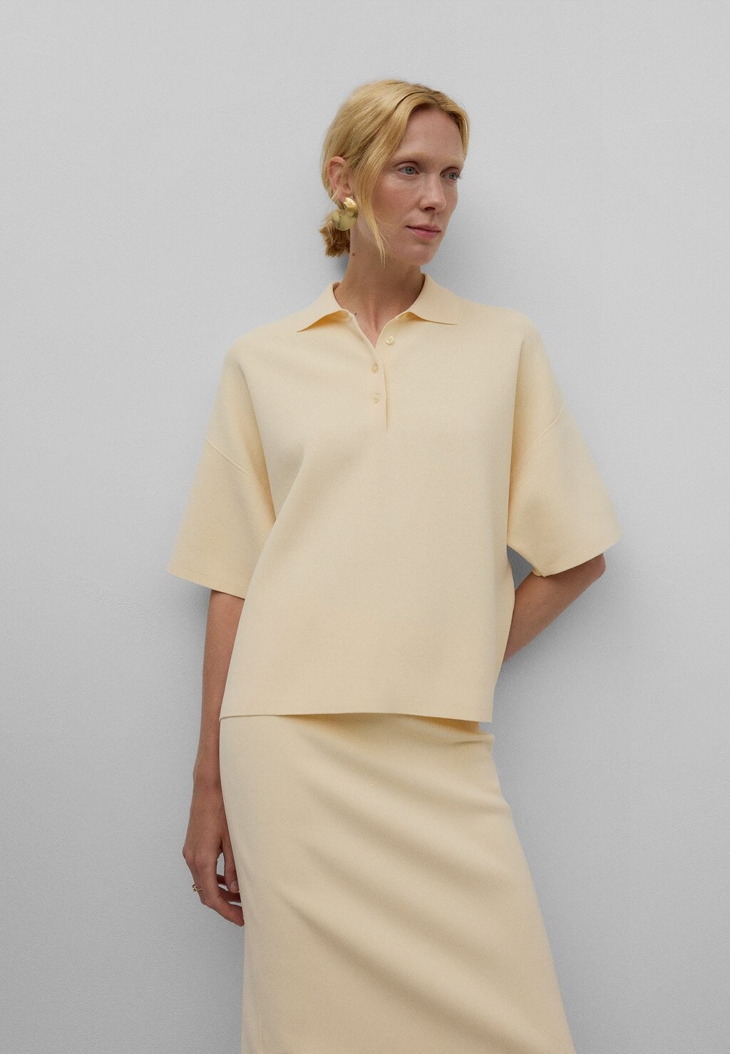 

Рубашка поло KNIT POLO SHIRT ADOLFO DOMINGUEZ, цвет Nude