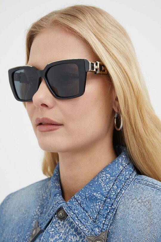 

Солнечные очки Guess, черный
