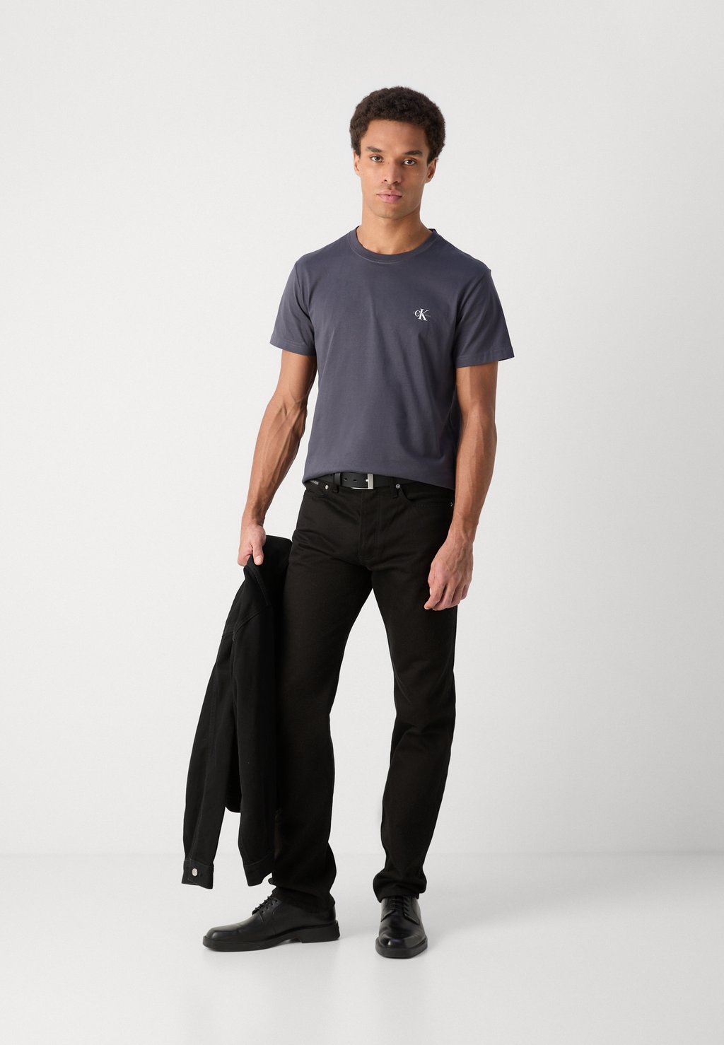 

Базовая футболка MONOLOGO 2 PACK Calvin Klein Jeans, черный