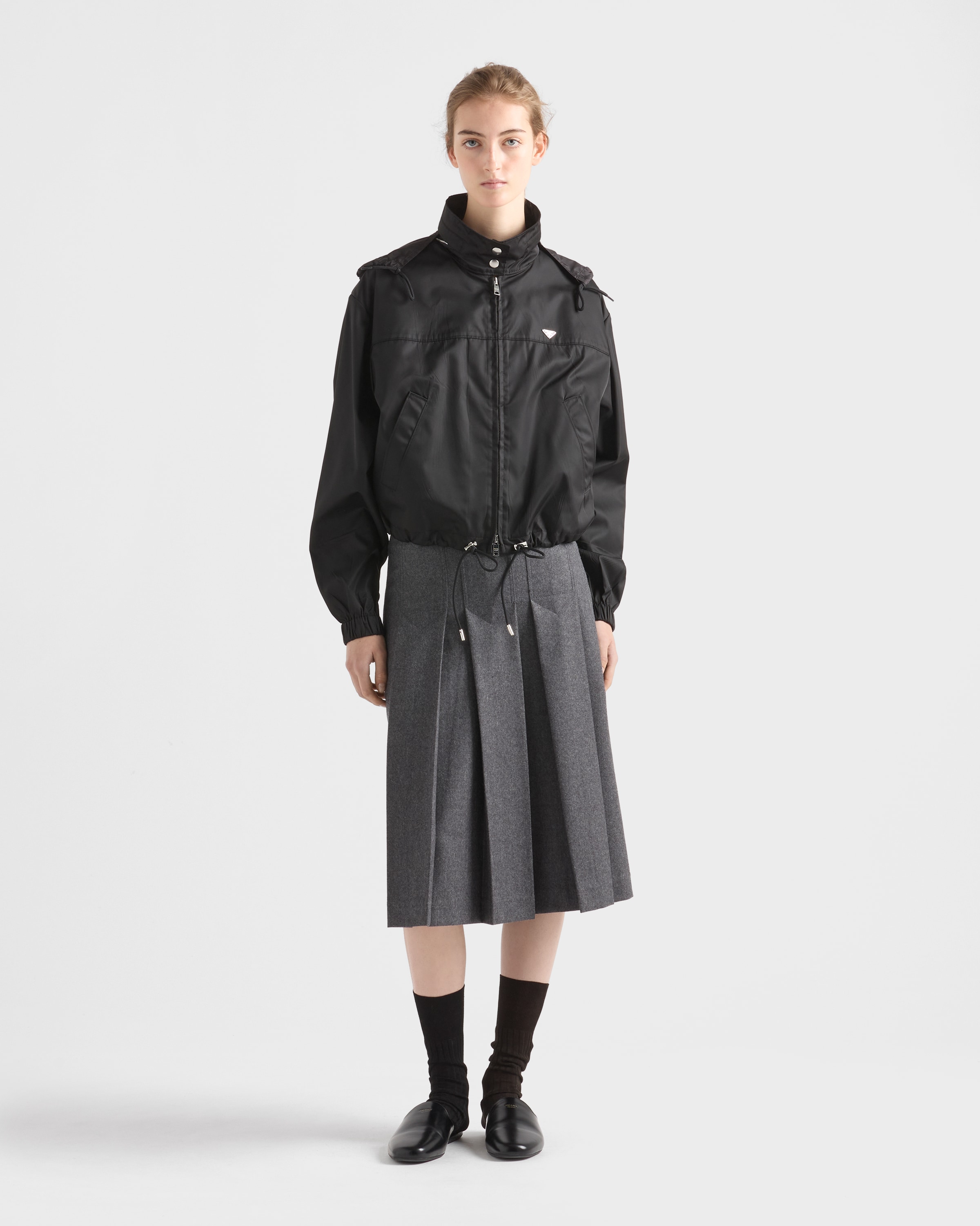 Блузон из переработанного нейлона Prada, черный — фото 2