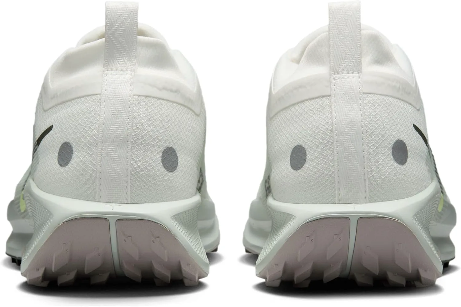 Мужские кроссовки для трейлраннинга Nike Pegasus Trail 5 GORE-TEX водонепроницаемые, светло-серебристый — фото 3