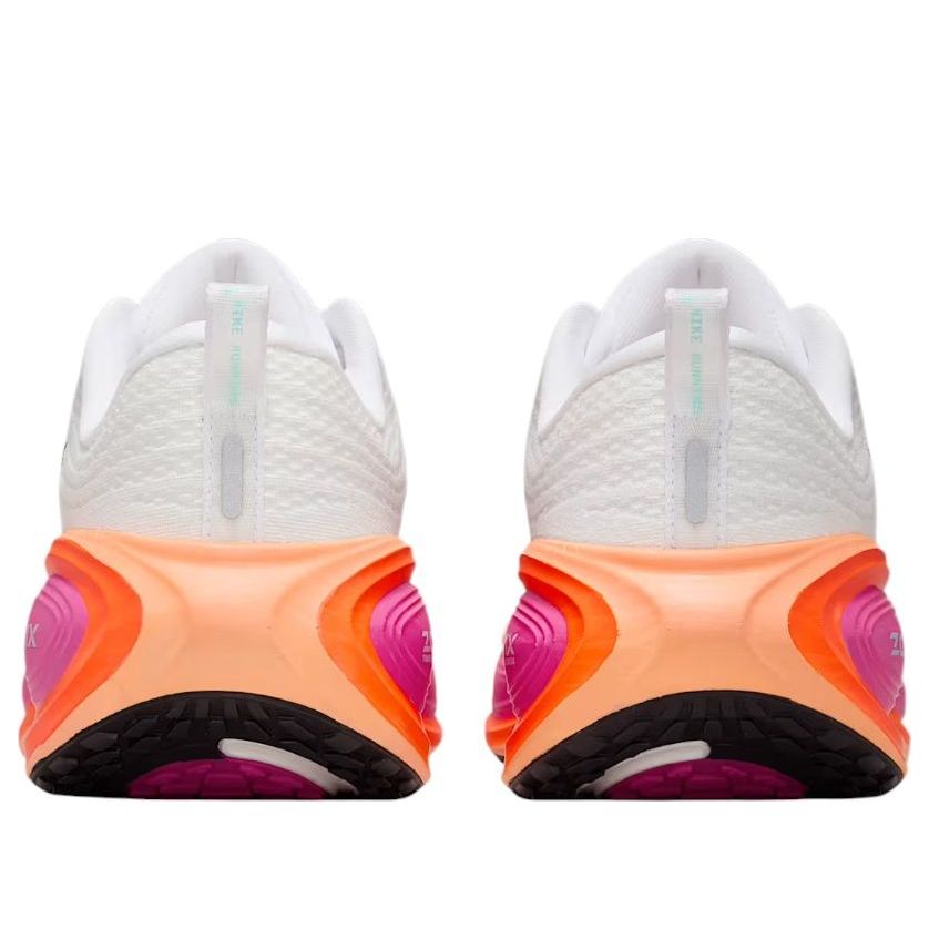 Кроссовки (WMNS) Nike Vomero Plus 'White Fire Pink' — фото 3