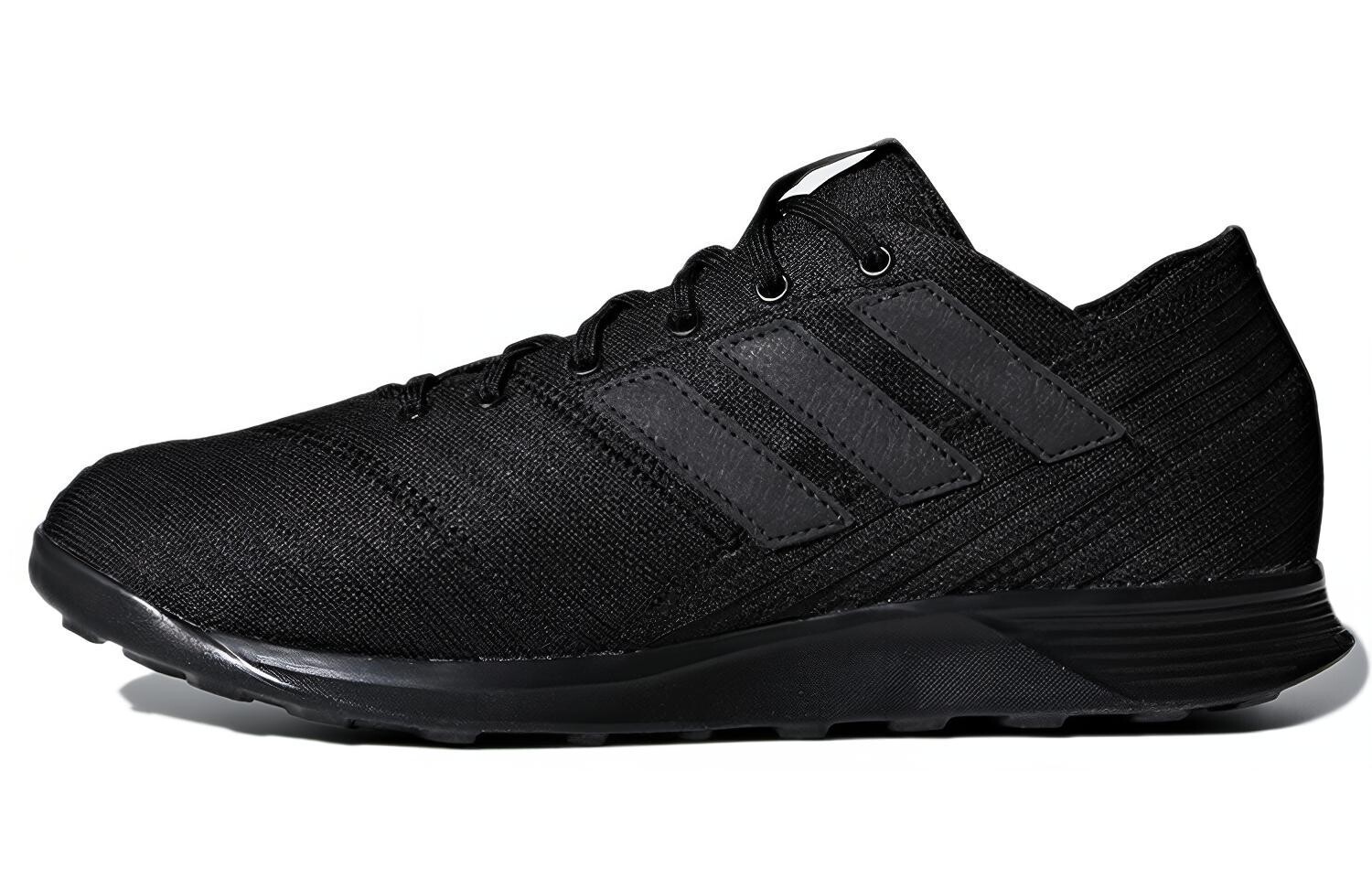 

Футбольные бутсы Nemeziz мужские низкие черные Adidas