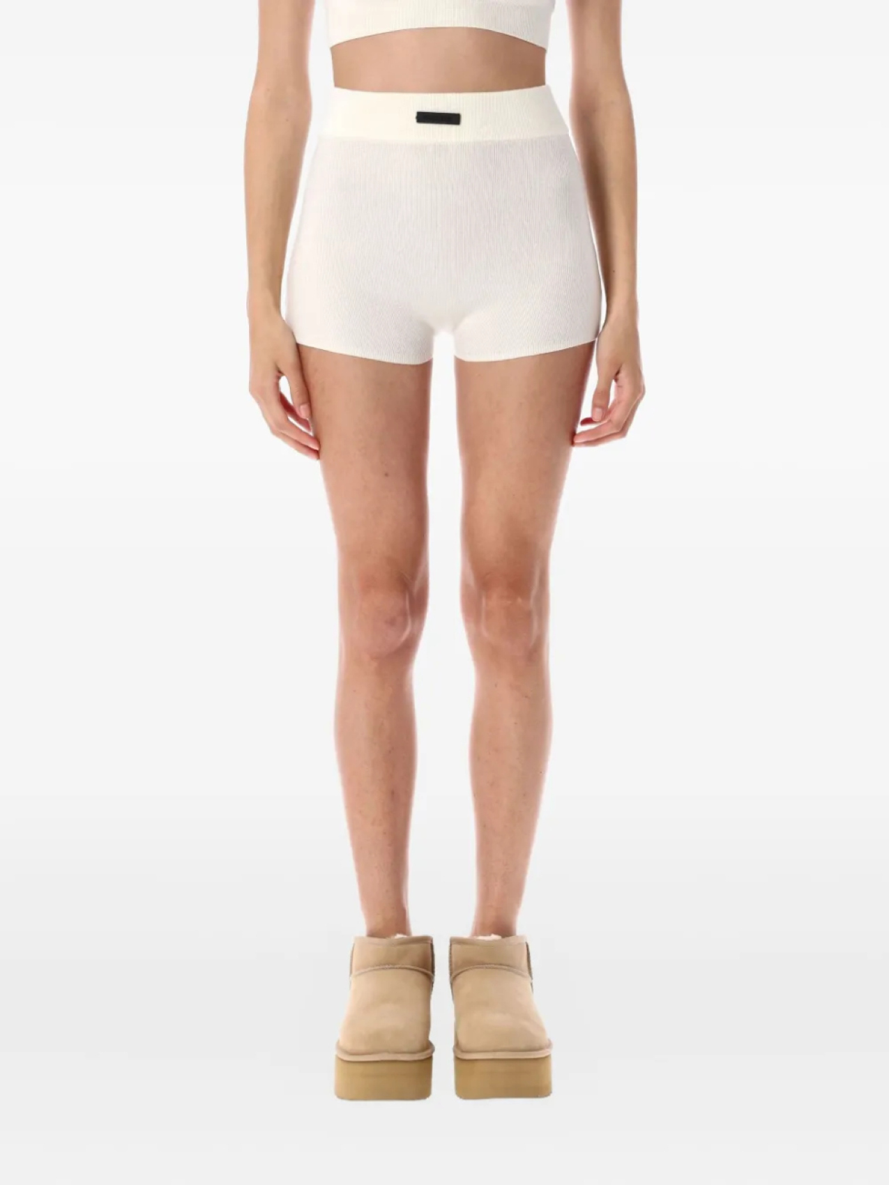 

Байкерские шорты в рубчик с логотипом FEAR OF GOD ESSENTIALS, нейтральный