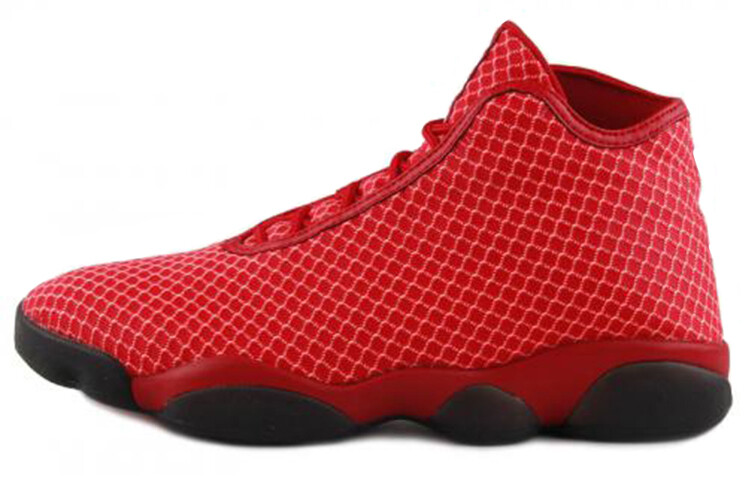 

Кроссовки JORDAN Horizon 'Gym Red'