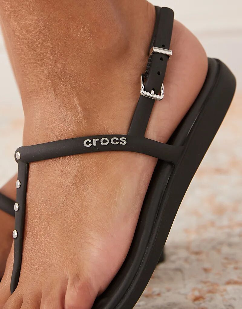 Шлёпанцы Crocs Miami с заклёпками, чёрного цвета — фото 3