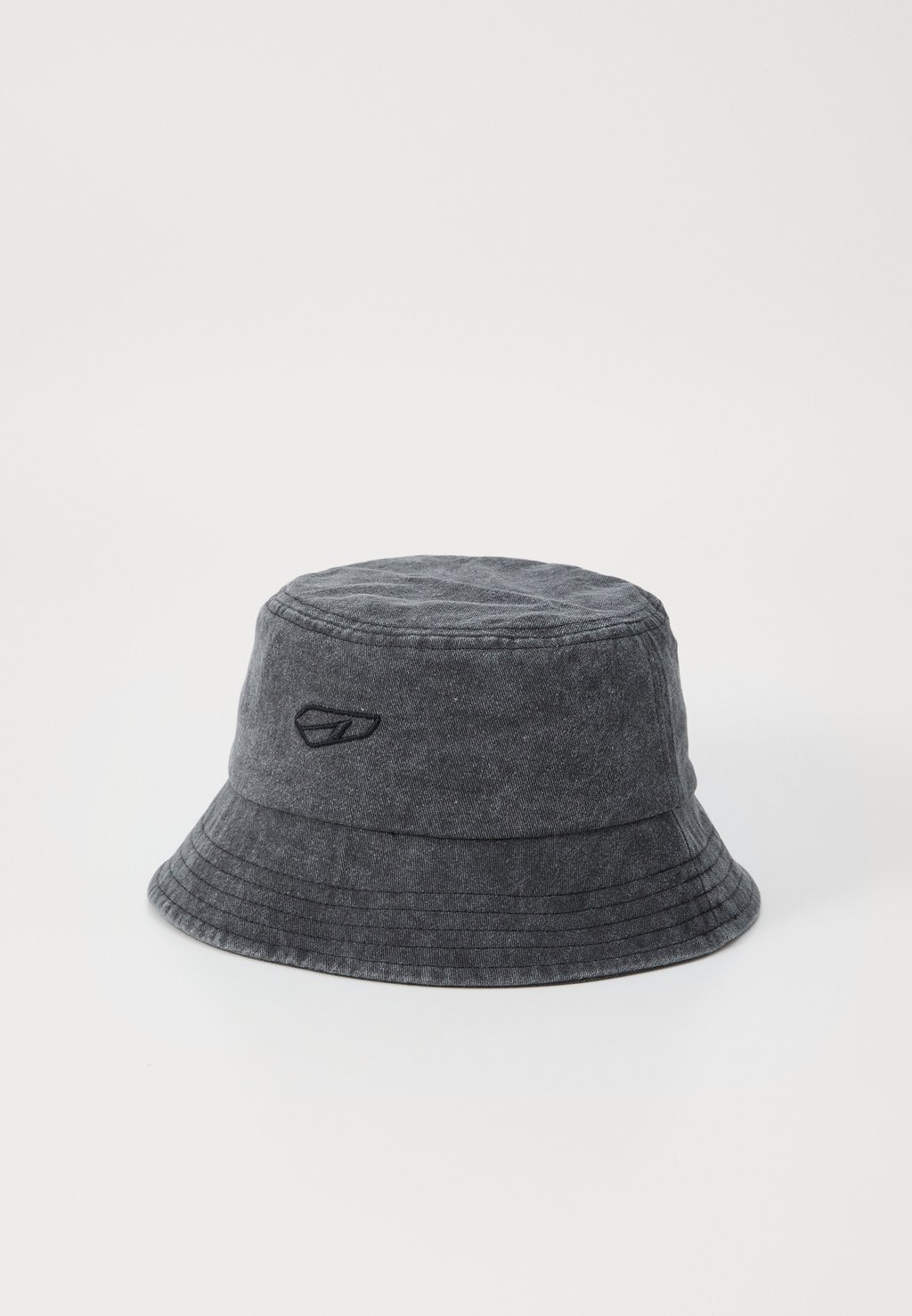 

Шляпа CLASSIC BUCKET HAT UNISEX ARKK Copenhagen, черный