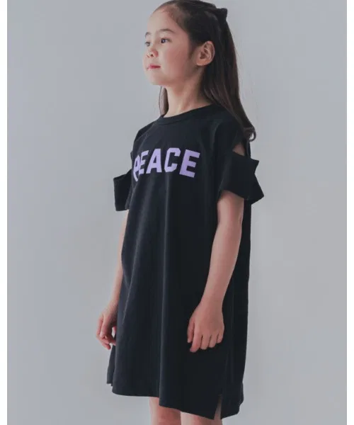 Детскаяワンピース JEANS-b 2nd PEACE с открытыми плечами