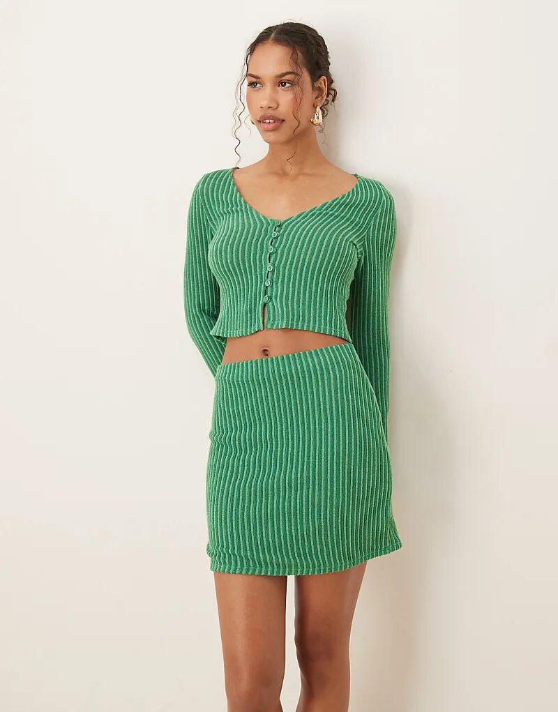 

Мини-юбка в полоску зеленого цвета от ASOS DESIGN