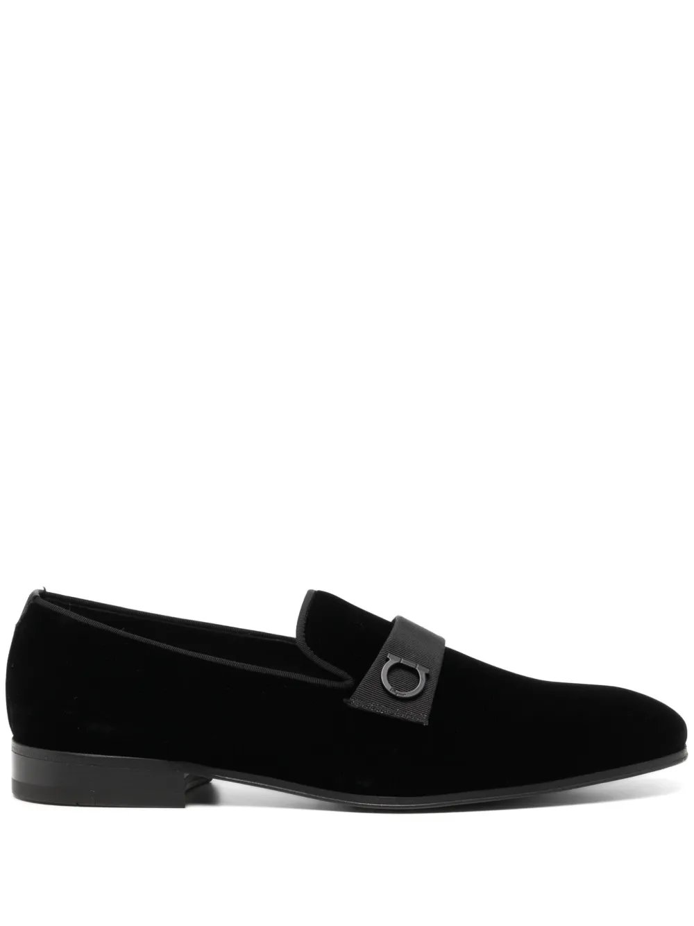 

Бархатные лоферы Ferragamo, черный