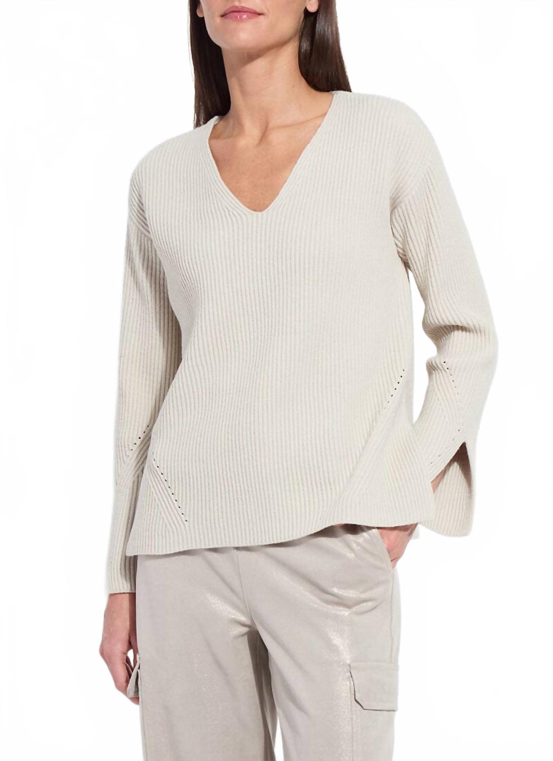 

Lysse Уютный свитер Xiema в нежно-бежевом цвете