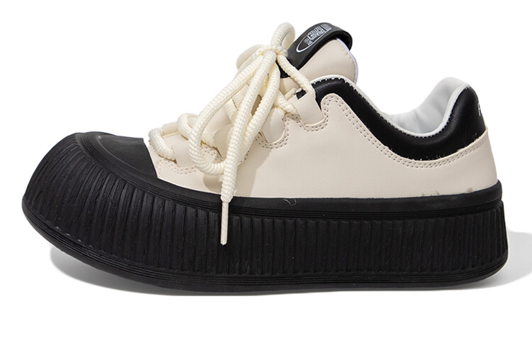 Leap Feiyue Lifestyle Shoes Women, Черно-белый