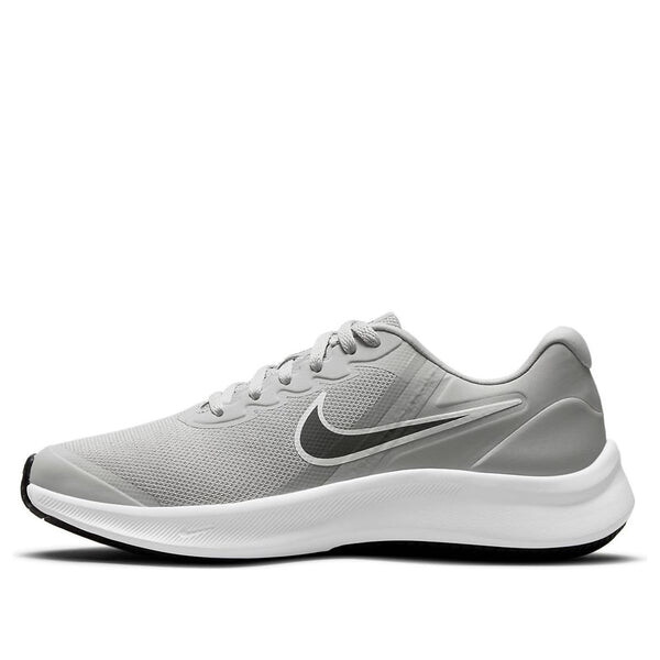 

Кроссовки звездный бегун Nike, серый