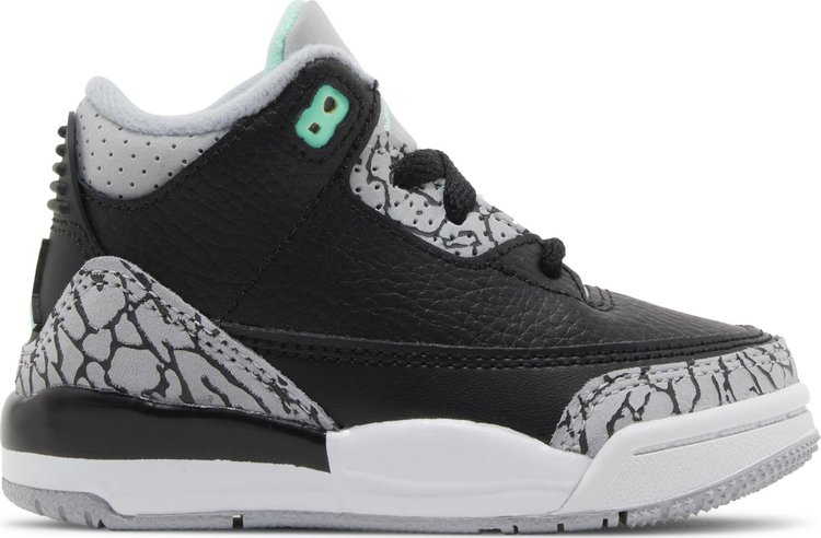 

Кроссовки Air Jordan 3 Retro TD 'Green Glow', черный