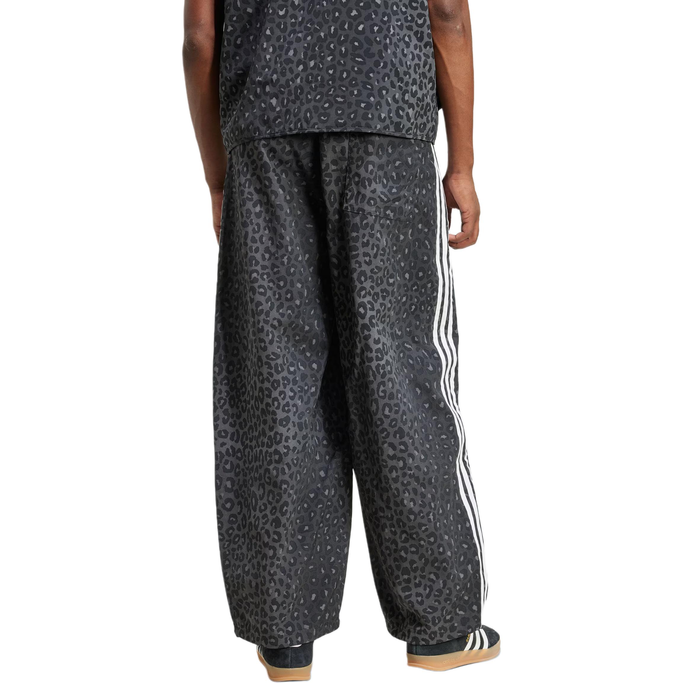 Брюки спортивные Parachute SS25 LEO TRACKSUIT BOTTOMS мужские Adidas Originals, черный — фото 3