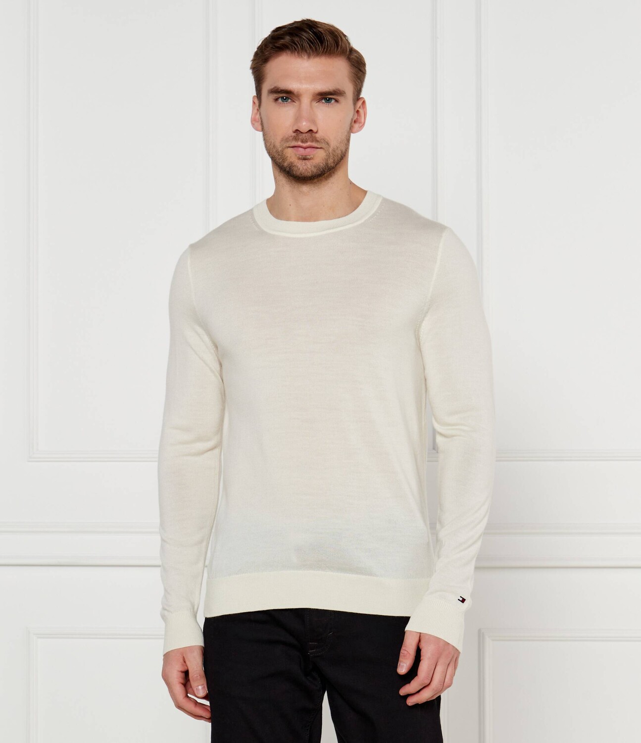 

Свитер из шерсти Tommy Hilfiger Regular Fit, экрю
