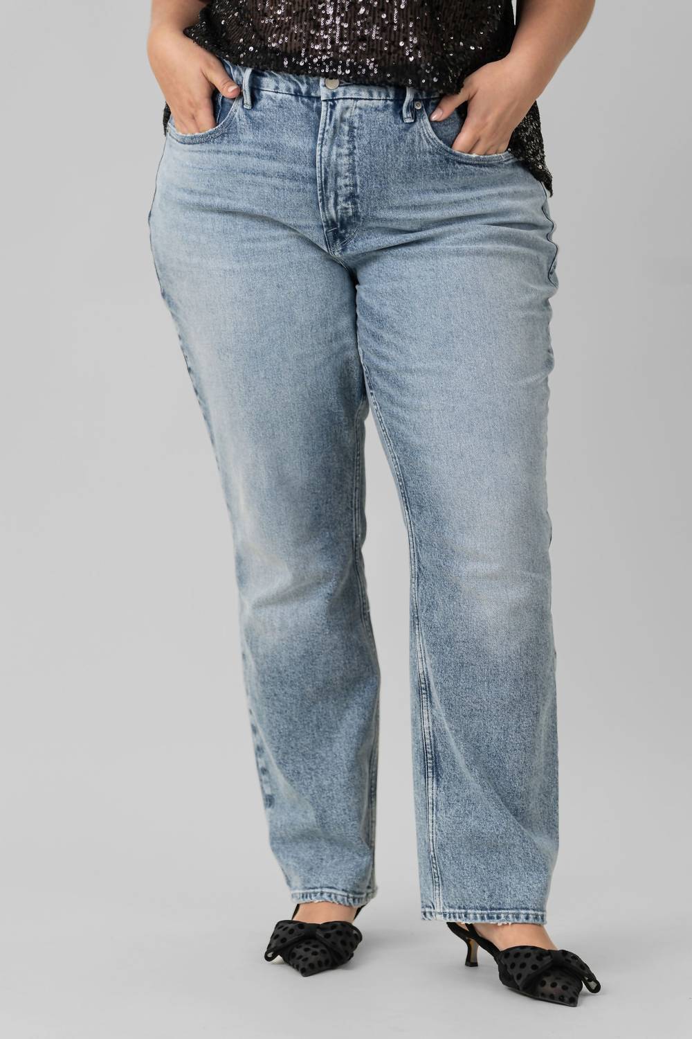 

Хорошие джинсы 90-х цвета индиго Good American, индиго