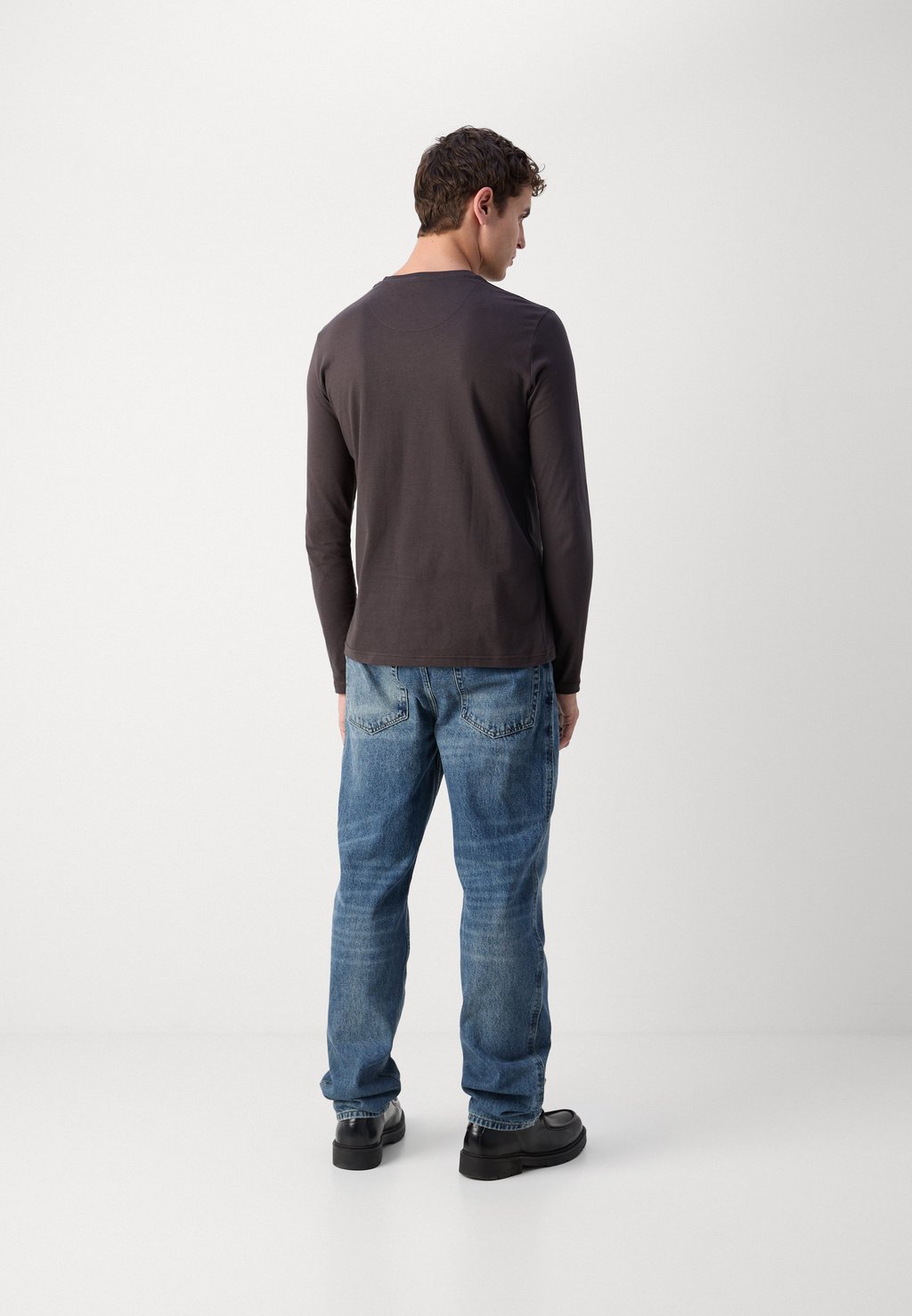 

Топ с длинными рукавами INDICODE JEANS, серый
