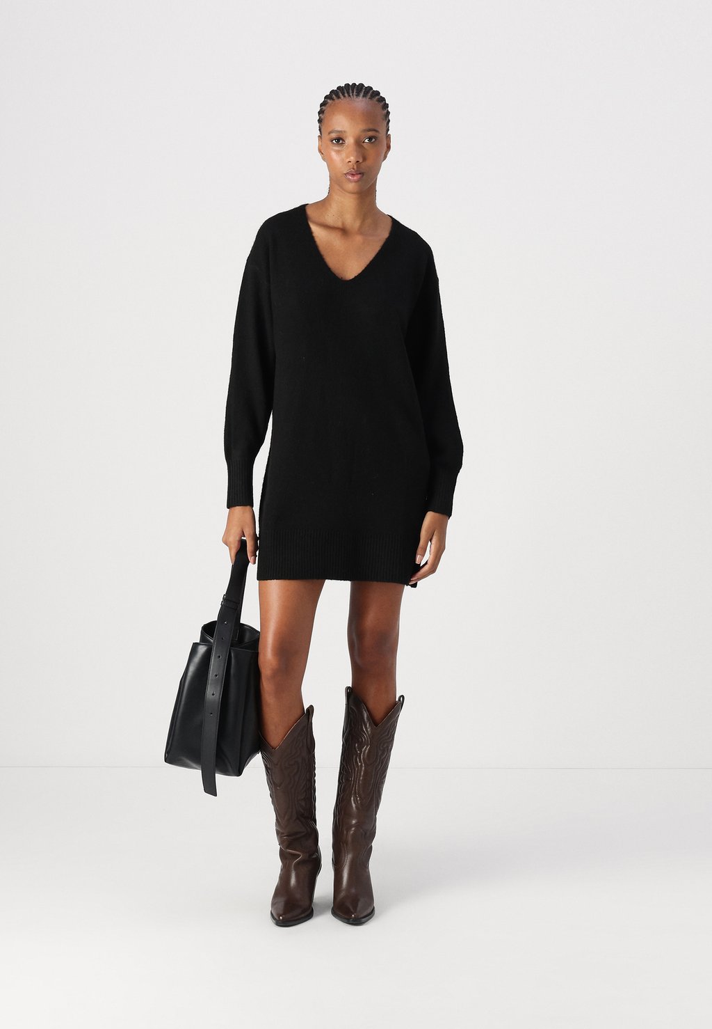 

Платье-джемпер JXEFFIE DIVERSE V NECK DRESS JJXX, черный