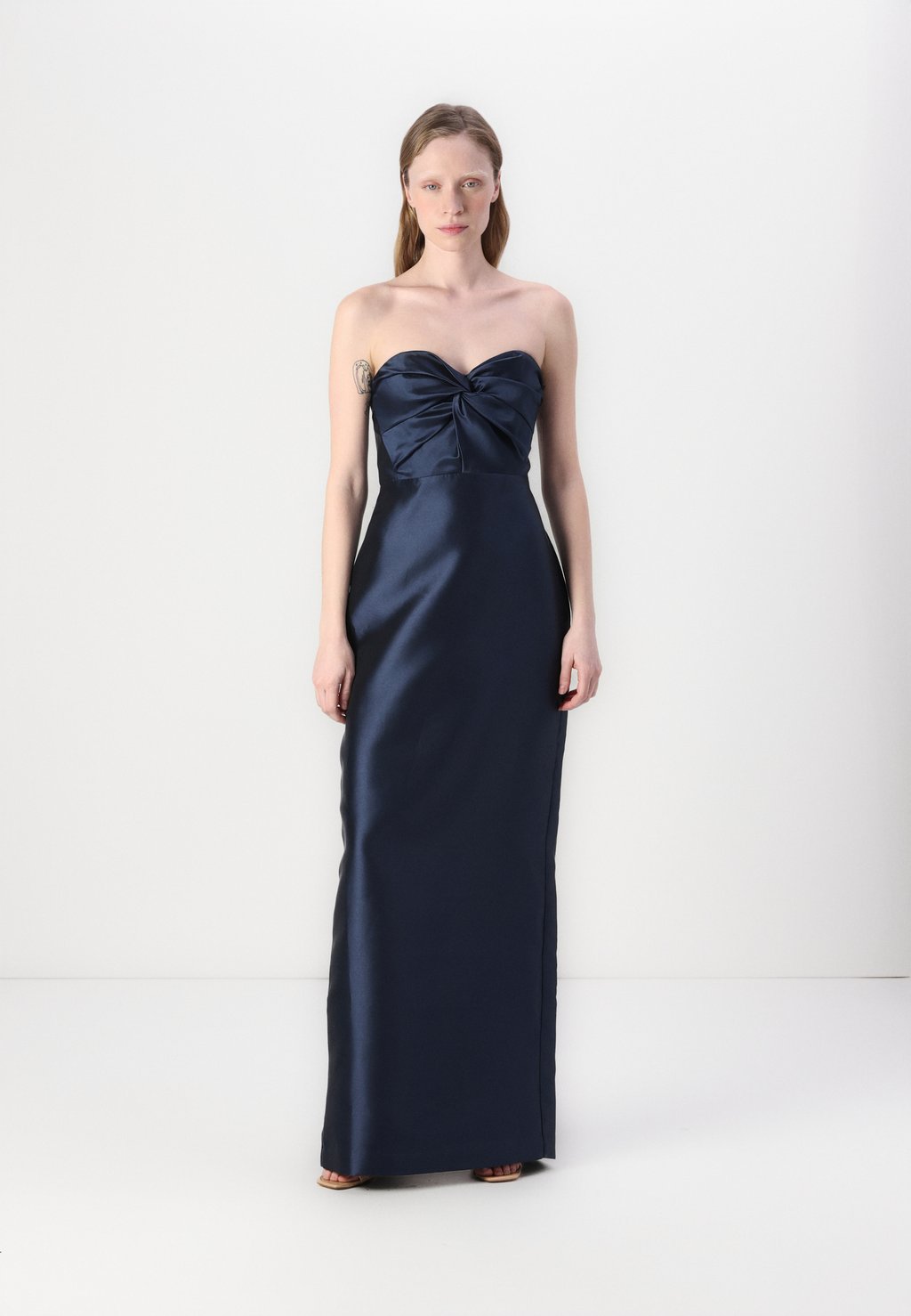 

Платье для особых случаев HALEY STRAPLESS Malina, темно-синий