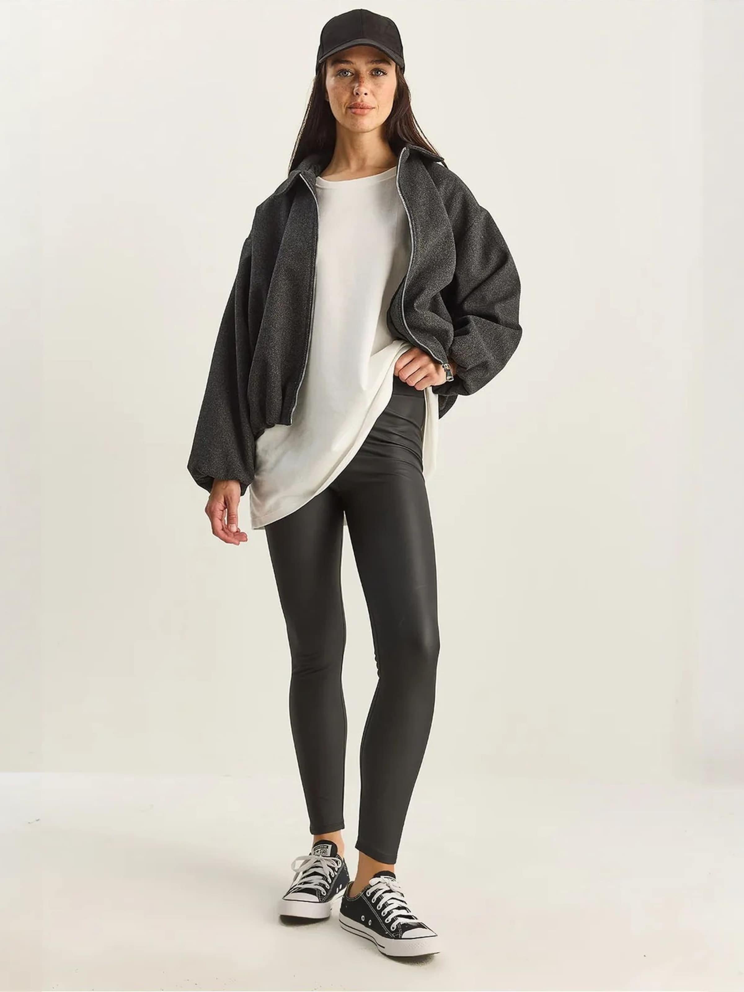 

Bianco Lucci Скинни-легинсы в черном цвете