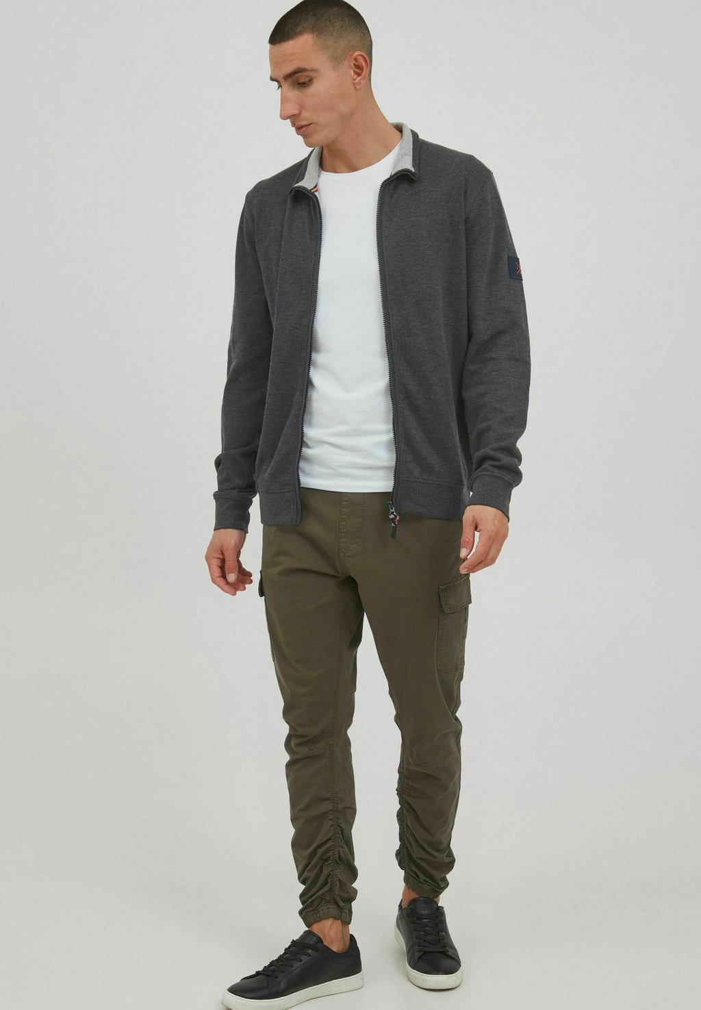 

Кардиган ARCELIO INDICODE JEANS, серый