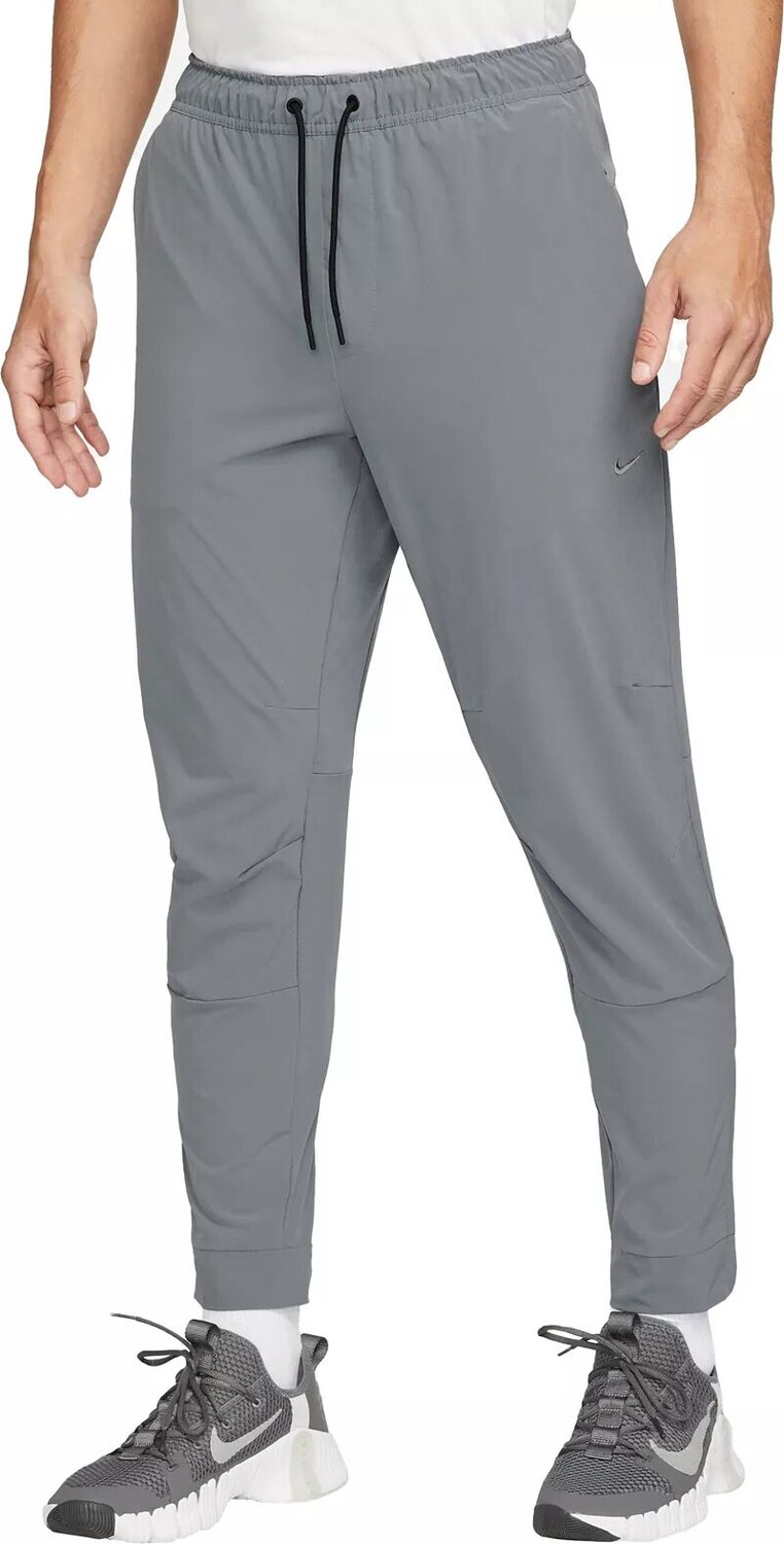 

Мужские универсальные зауженные брюки Nike Dri-FIT Unlimited