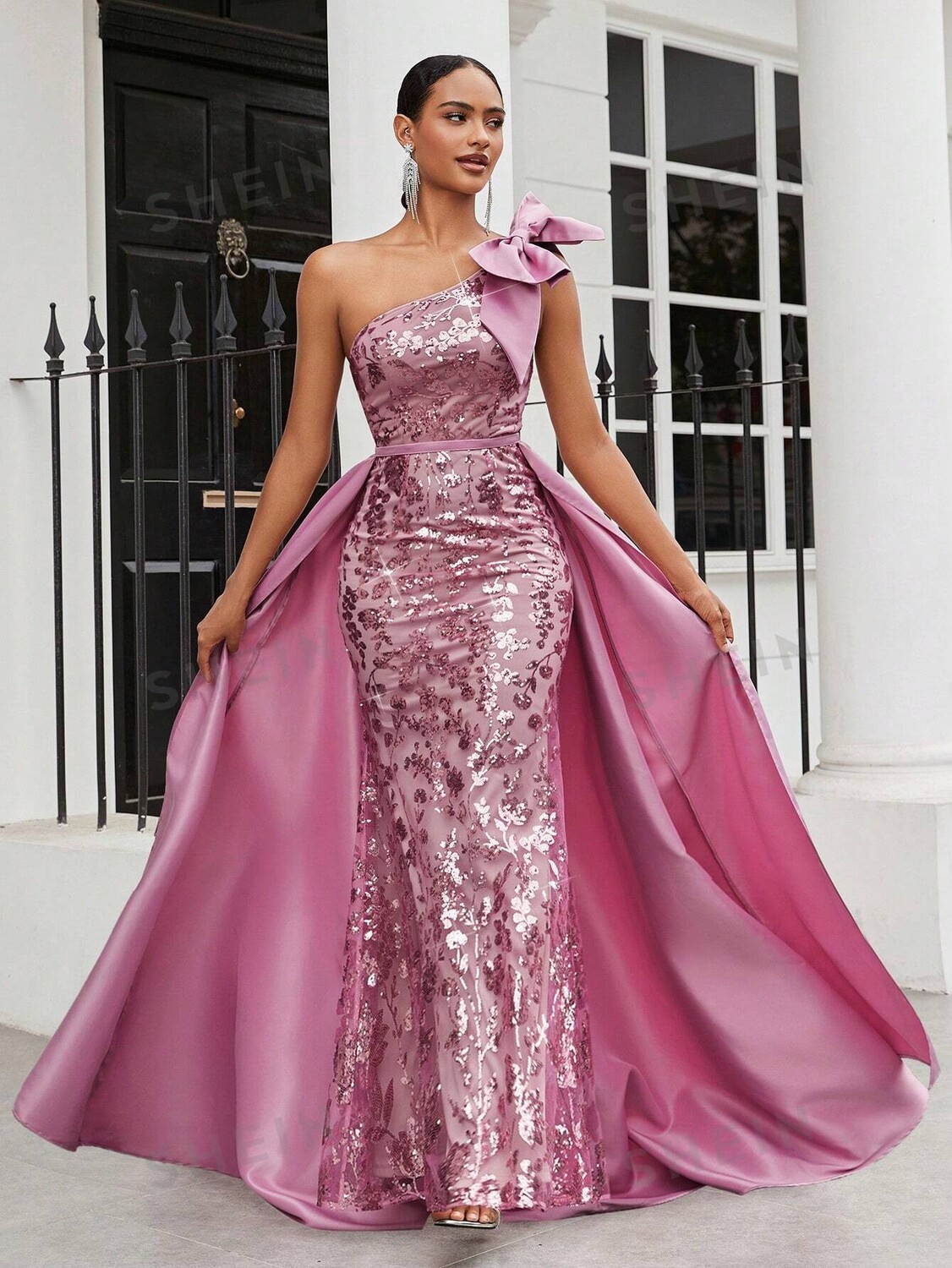 

Платье Shein Belle с бантом, розовый