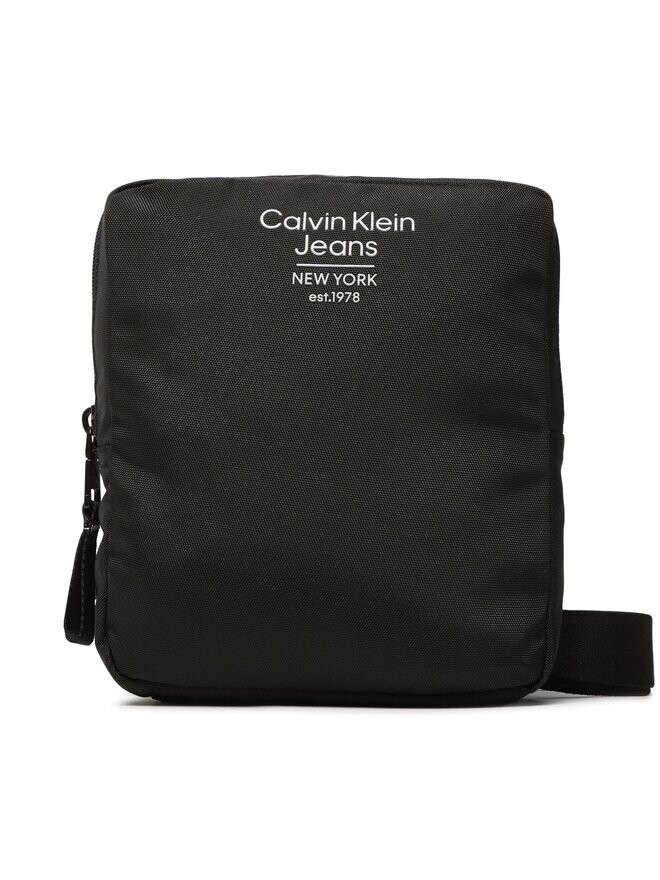 

Сумка через плечо Calvin Klein Jeans, черный