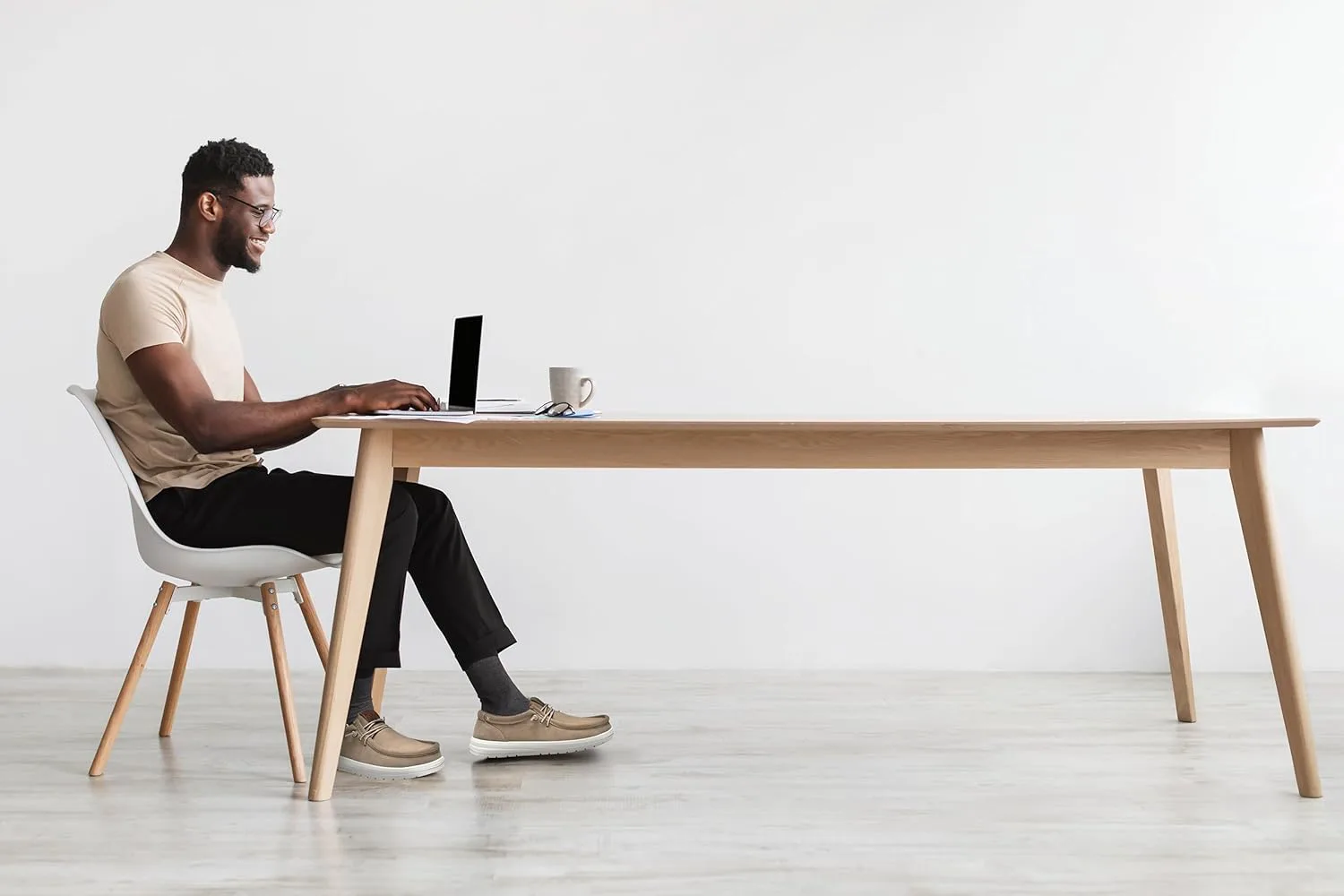 

Мужские слипоны и чукка Kona - легкие деловые повседневные дышащие туфли из замши для мужчин MUCHO MAHALO, черный