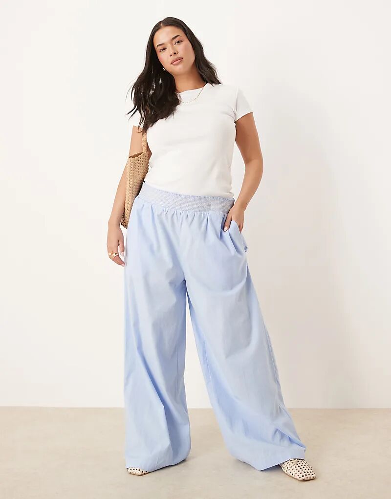 

Широкие брюки ASOS DESIGN Curve из льняной смеси с контрастной сборкой на талии синего цвета
