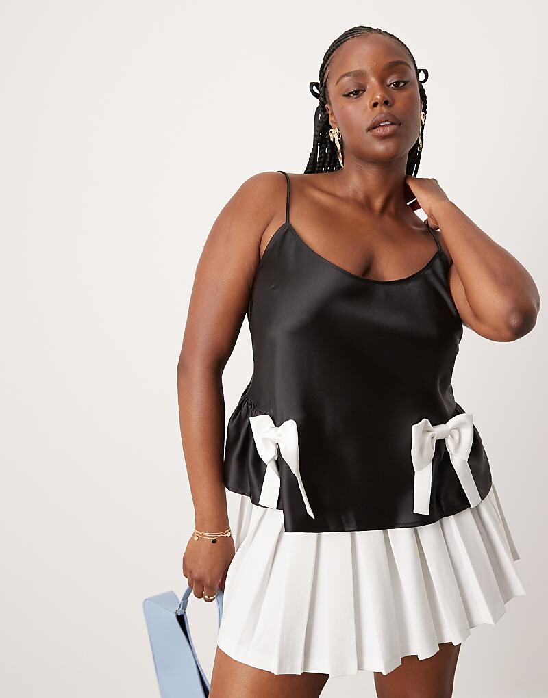 

ASOS DESIGN Curve – Черная атласная майка с бантом спереди