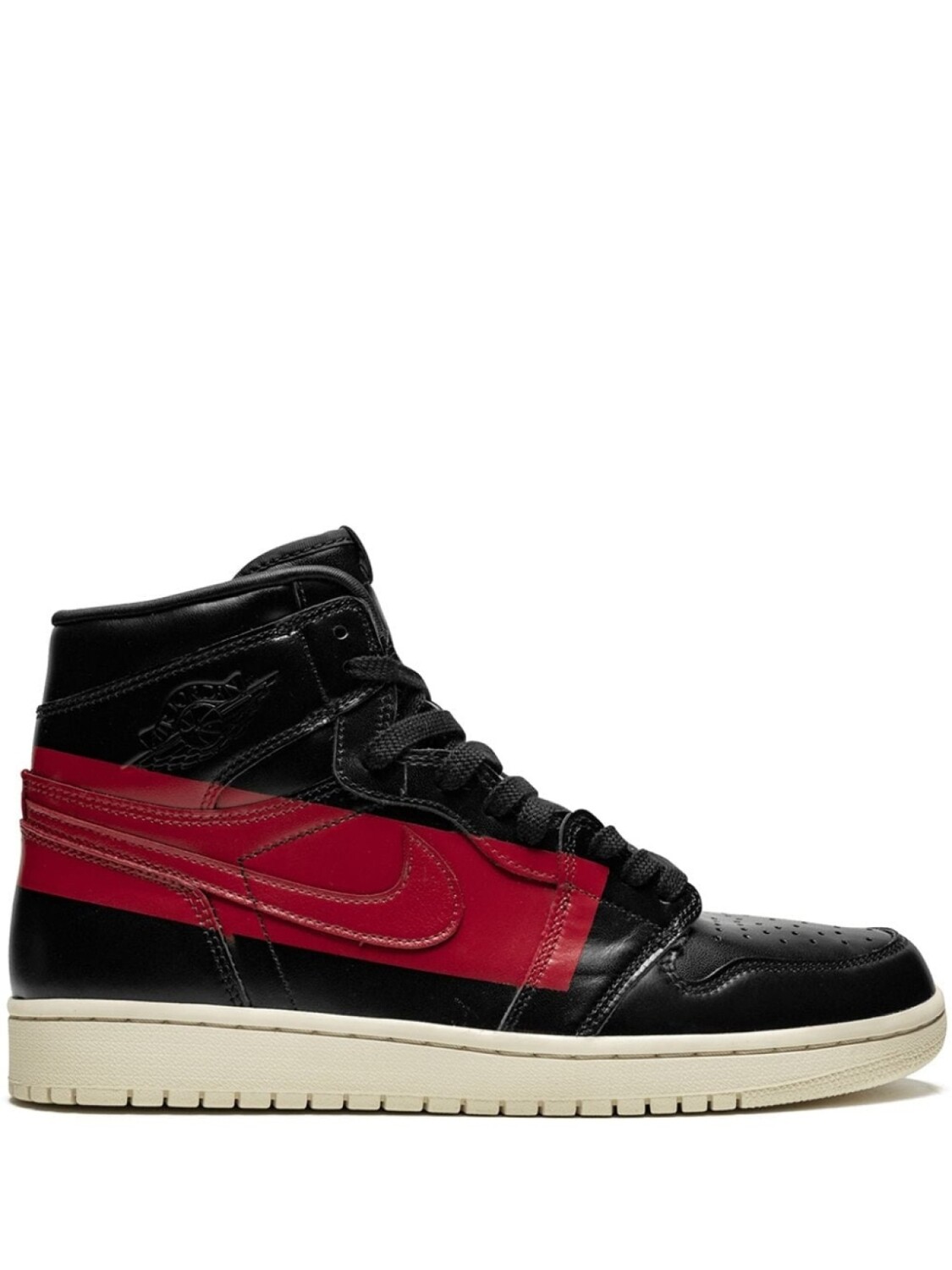

Кроссовки Jordan Air Jordan 1 High OG Defiant, черный/красный
