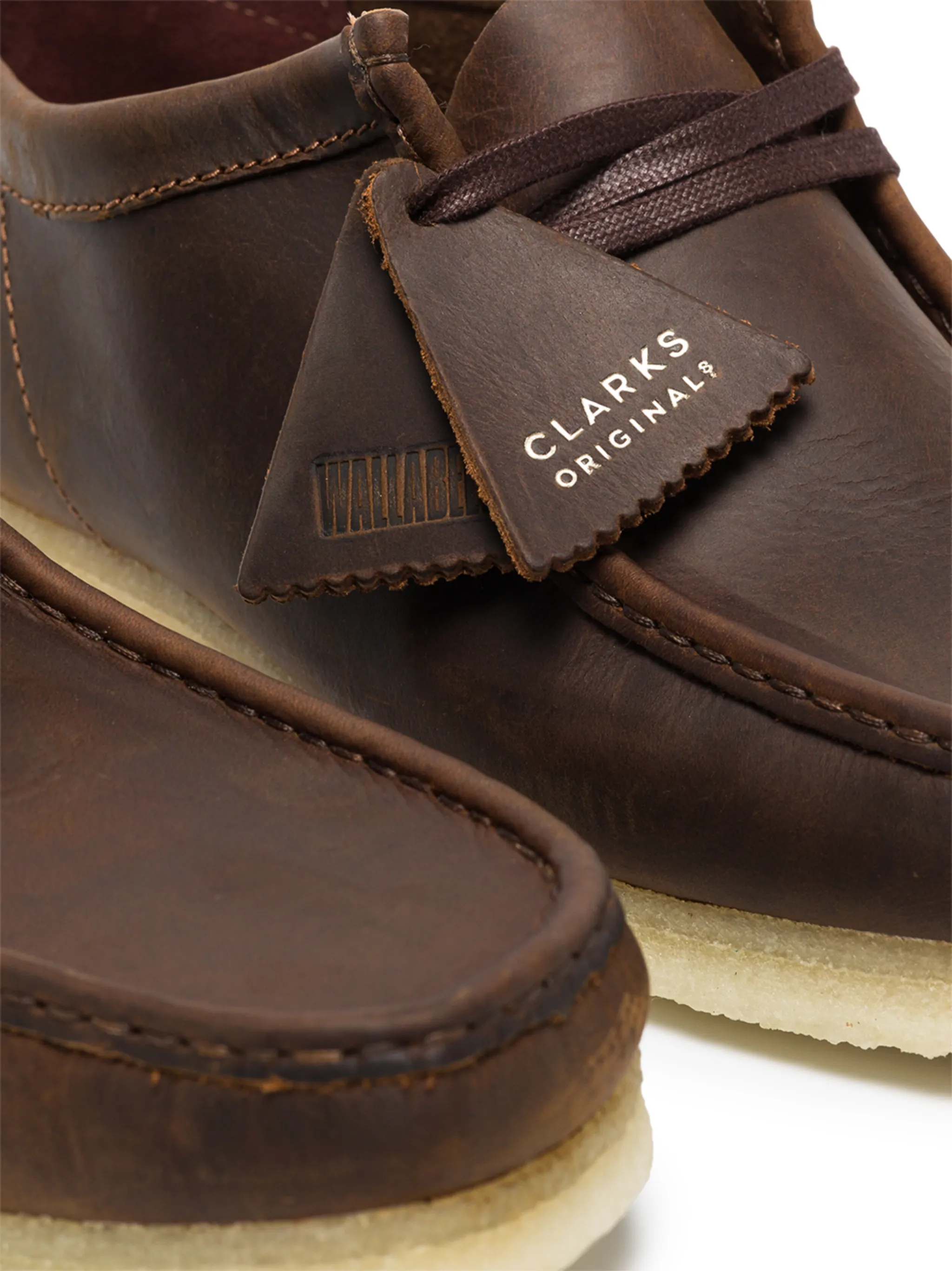 Ботинки Wallabee на шнуровке Clarks Originals, коричневый — фото 2