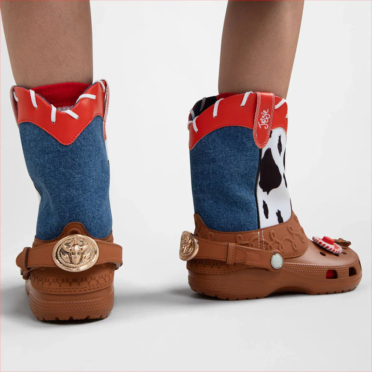Disney Pixar's Toy Story Jessie Boot Crocs, Multi — фото 3