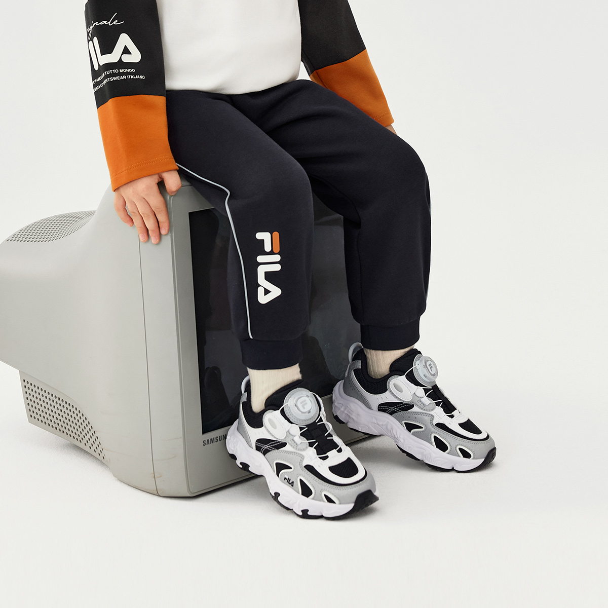 Трикотажные спортивные штаны для детей 3-7 лет FILA KIDS, синий — фото 4