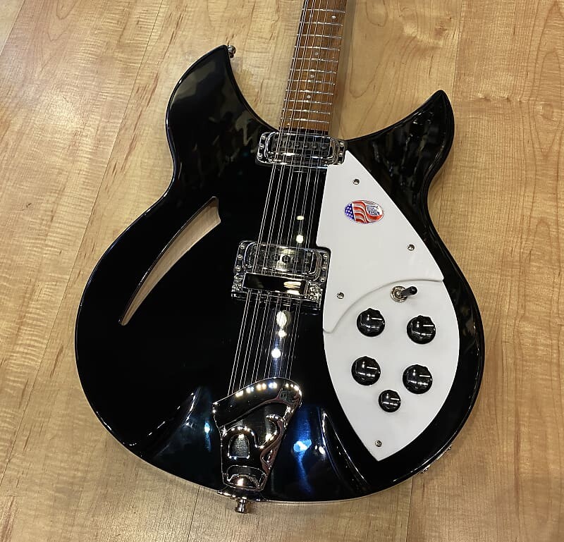 

Электрогитара Rickenbacker 330/12 2023 12-String Electric Guitar JetGlo